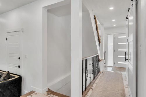316 Templeton Circle Ne, Calgary, AB - Indoor Photo Showing Other Room