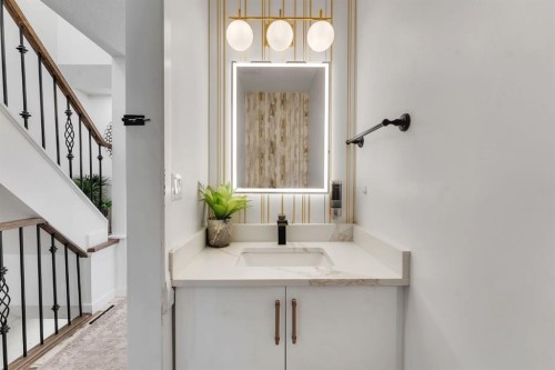 316 Templeton Circle Ne, Calgary, AB - Indoor Photo Showing Other Room