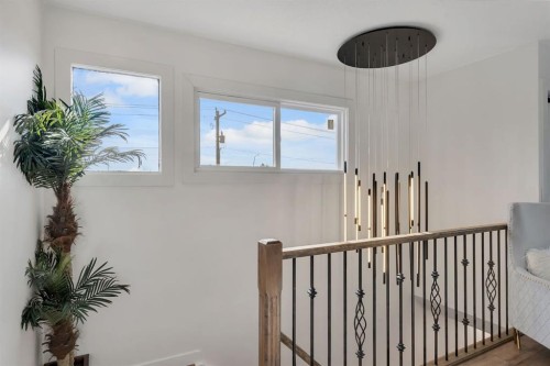 316 Templeton Circle Ne, Calgary, AB - Indoor Photo Showing Other Room