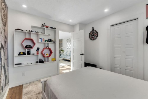 316 Templeton Circle Ne, Calgary, AB - Indoor Photo Showing Bedroom