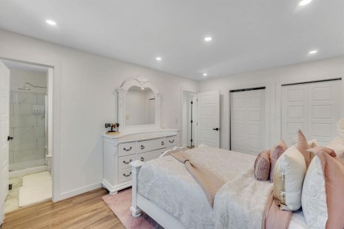 316 Templeton Circle Ne, Calgary, AB - Indoor Photo Showing Bedroom