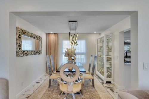 316 Templeton Circle Ne, Calgary, AB - Indoor