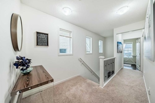 144 Copperpond Parade Se, Calgary, AB - Indoor Photo Showing Other Room