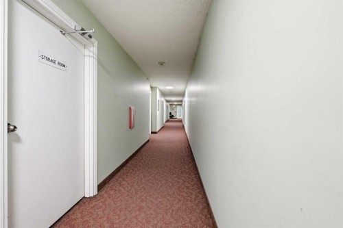 439-165 Manora Place Ne, Calgary, AB - Indoor Photo Showing Other Room