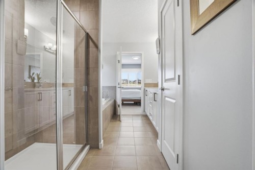 81 Mount Rae Heights, Okotoks, AB - Indoor Photo Showing Bathroom