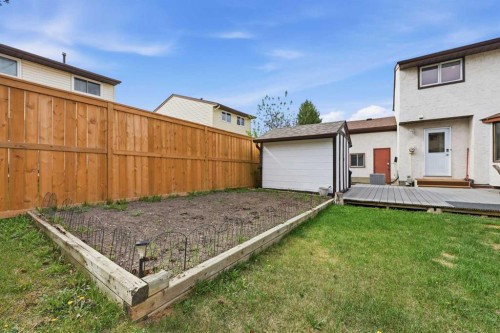 160 Silvergrove Hill Nw, Calgary, AB - Outdoor With Exterior