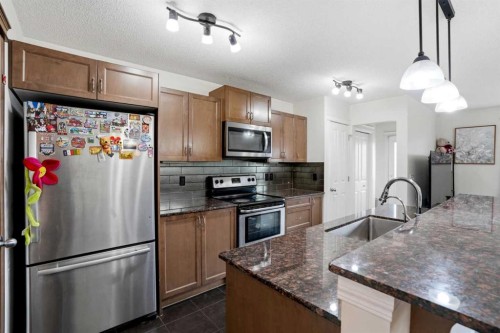 31 Skyview Ranch Lane Ne, Calgary, AB - Indoor Photo Showing Kitchen With Upgraded Kitchen