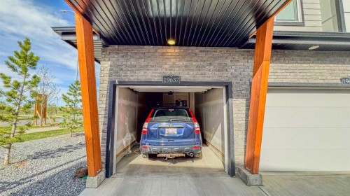 19637 48 Street Se, Calgary, AB - Outdoor With Exterior