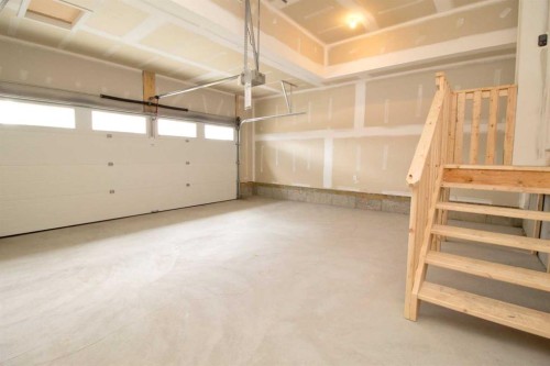 155 Sundown Crescent, Cochrane, AB 