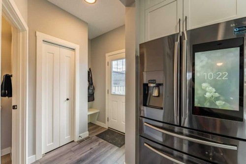 110 Hillcrest Close Sw, Airdrie, AB - Indoor