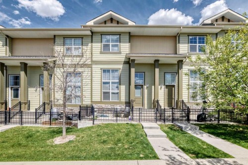 551 Evanston Link Nw, Calgary, AB - Outdoor With Facade