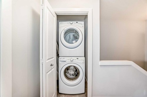 551 Evanston Link Nw, Calgary, AB - Indoor Photo Showing Laundry Room