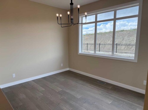 147 Sundown Crescent, Cochrane, AB 