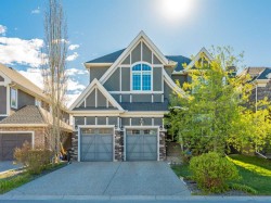 174 Aspen Vista Way SW Calgary, AB T3H 0Y8
