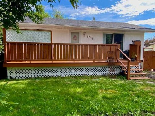 8016 33 Avenue Nw, Calgary, AB - Outdoor With Deck Patio Veranda