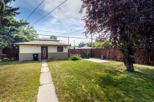2812 24 Street Nw, Calgary, AB - Outdoor