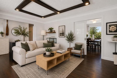 2812 24 Street Nw, Calgary, AB - Indoor Photo Showing Living Room