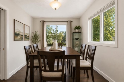 2812 24 Street Nw, Calgary, AB - Indoor Photo Showing Dining Room