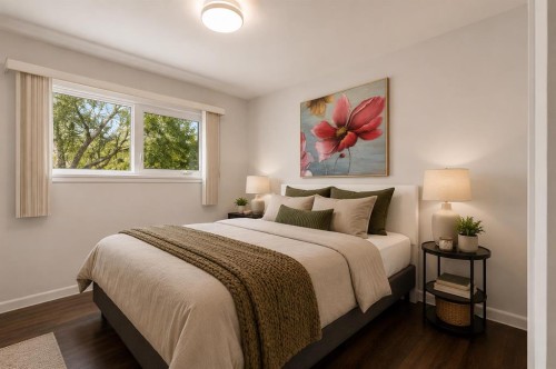 2812 24 Street Nw, Calgary, AB - Indoor Photo Showing Bedroom