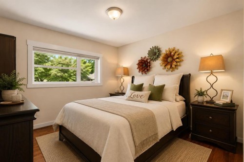 2816 24 Street Nw, Calgary, AB - Indoor Photo Showing Bedroom