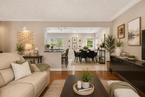 2816 24 Street Nw, Calgary, AB - Indoor Photo Showing Living Room