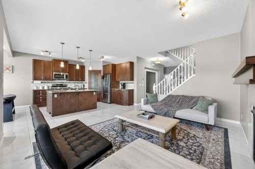 71 Walden Manor Se, Calgary, AB - Indoor