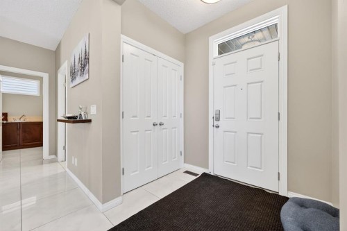 71 Walden Manor Se, Calgary, AB - Indoor Photo Showing Other Room