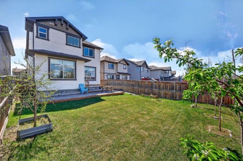 71 Walden Manor Se, Calgary, AB - Outdoor