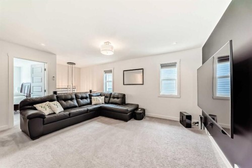 65 Saddlestone Green Ne, Calgary, AB - Indoor Photo Showing Living Room
