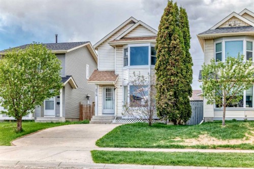 279 Falton Drive Ne, Calgary, AB - Outdoor