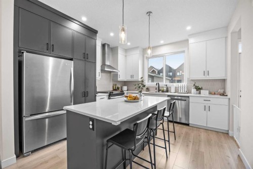 72 Seton Villas Se, Calgary, AB - Indoor Photo Showing Kitchen With Upgraded Kitchen
