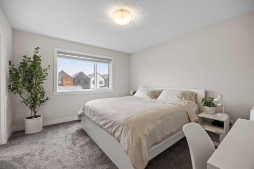 72 Seton Villas Se, Calgary, AB - Indoor Photo Showing Bedroom