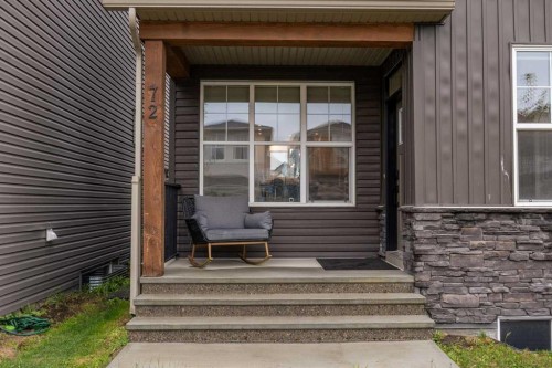 72 Seton Villas Se, Calgary, AB - Outdoor