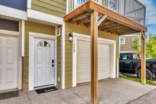 113 Indigo Lane, Chestermere, AB 