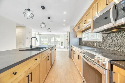 113 Indigo Lane, Chestermere, AB 