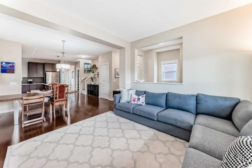 199 River Heights Green, Cochrane, AB - Indoor Photo Showing Living Room