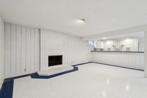 1207 Baldwin Crescent Sw, Calgary, AB - Indoor
