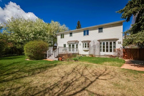 1207 Baldwin Crescent Sw, Calgary, AB - Outdoor