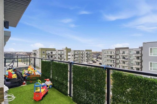 3417-33 Carringham Gate Nw, Calgary, AB - Outdoor With Balcony