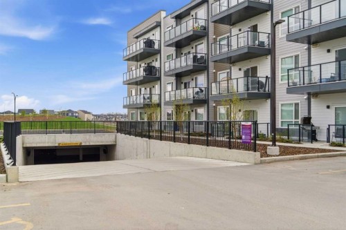 3417-33 Carringham Gate Nw, Calgary, AB - Outdoor With Balcony