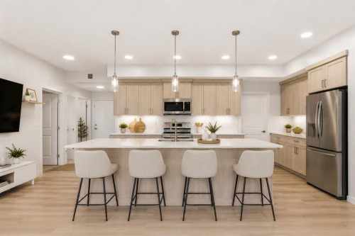 3417-33 Carringham Gate Nw, Calgary, AB - Indoor Photo Showing Kitchen With Stainless Steel Kitchen With Upgraded Kitchen