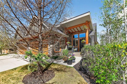 43 Cortina Villas Sw, Calgary, AB - Outdoor