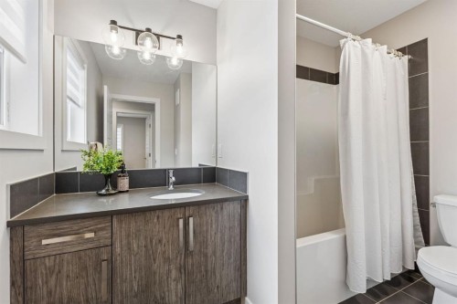 363 Precedence Hill, Cochrane, AB - Indoor Photo Showing Bathroom