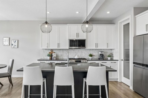 363 Precedence Hill, Cochrane, AB - Indoor