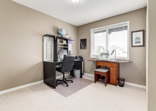 124 Copperfield Green Se, Calgary, AB - Indoor Photo Showing Office