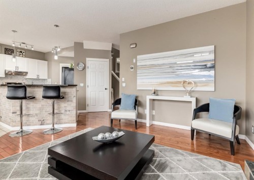 124 Copperfield Green Se, Calgary, AB - Indoor Photo Showing Living Room
