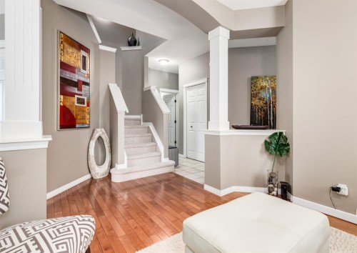 124 Copperfield Green Se, Calgary, AB - Indoor
