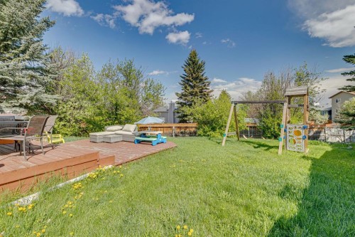 34 Shawfield Place Sw, Calgary, AB - Outdoor