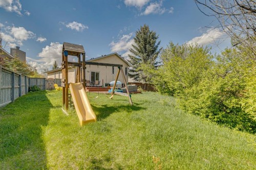 34 Shawfield Place Sw, Calgary, AB - Outdoor