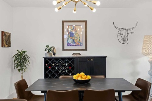 32 Westminster Drive Sw, Calgary, AB 